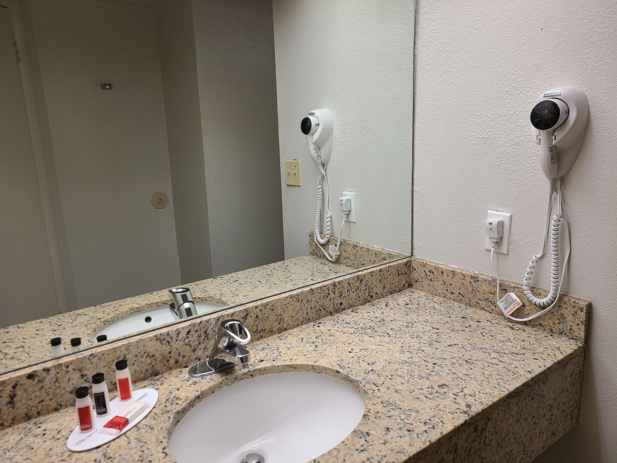 Quality Inn & Suites Orlando East - Ucf Area Alafaya Exterior foto